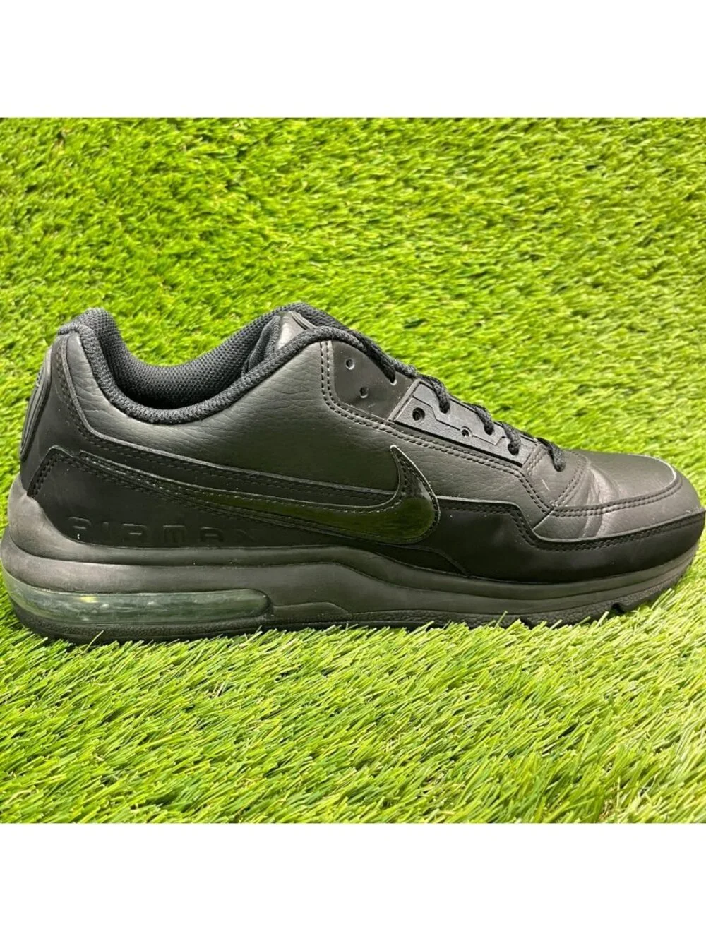 Nike please review